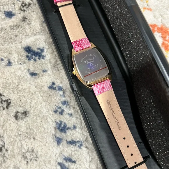 Brand new pink gossip watch in box - Picture 2 of 5